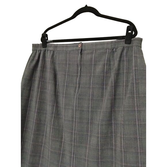 Sag Harbor Plus Size 22W Plaid Skirt Elastic Sides Back Button & Zip Closure - Picture 6 of 8